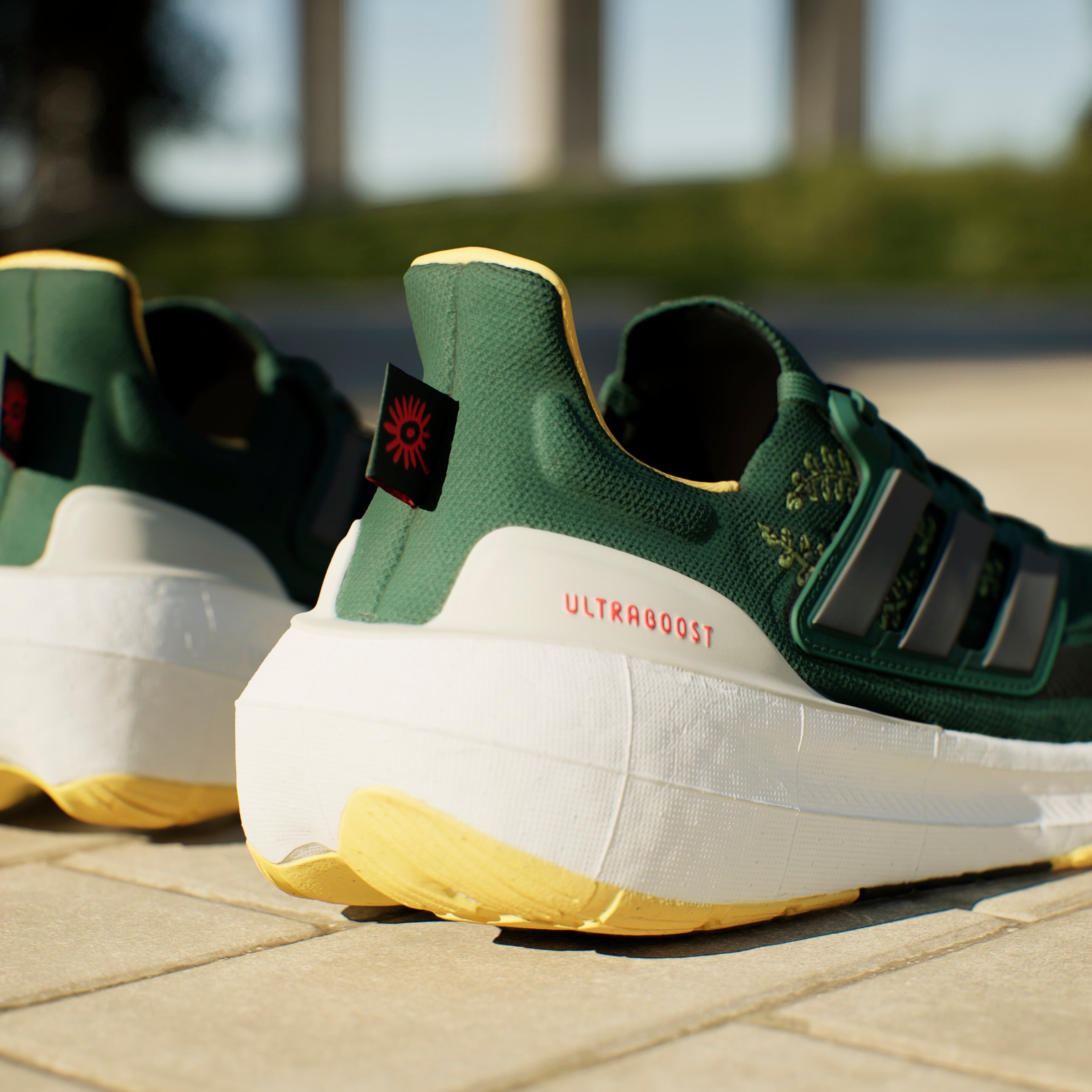 ADIDAS ULTRABOOST LIGHT EARTH DAY IE5830 RUNNING SHOES (M)