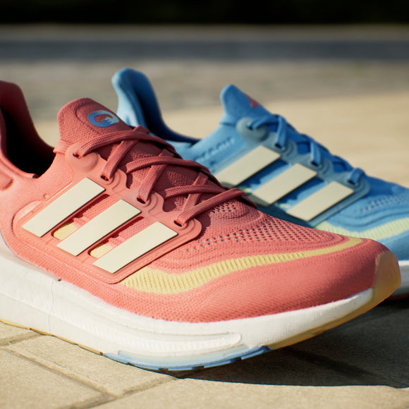 ADIDAS ULTRABOOST LIGHT IE8488 RUNNING SHOES (M)