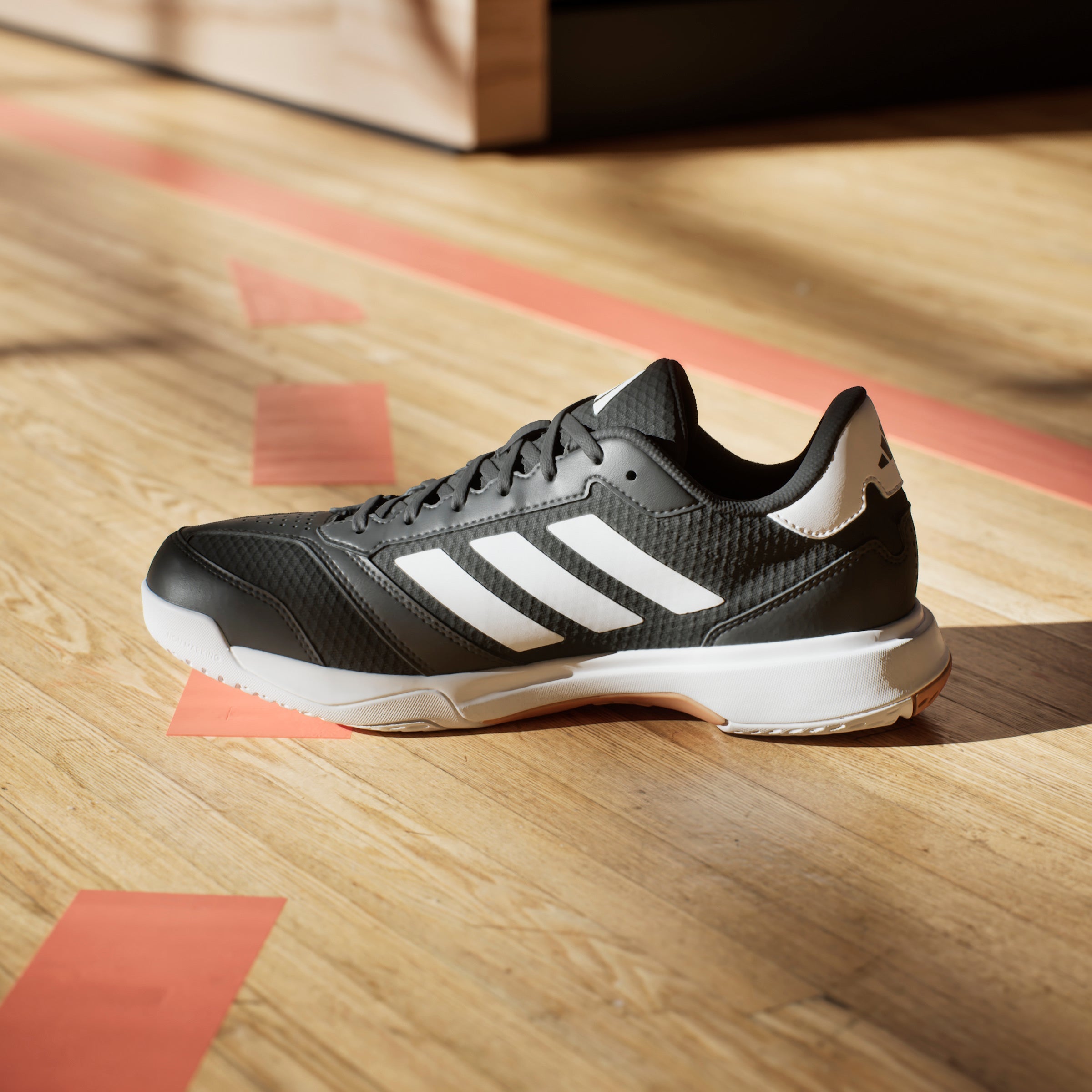 ADIDAS LIGRA 8 M IH0526 COURT SHOES BADMINTON (M)