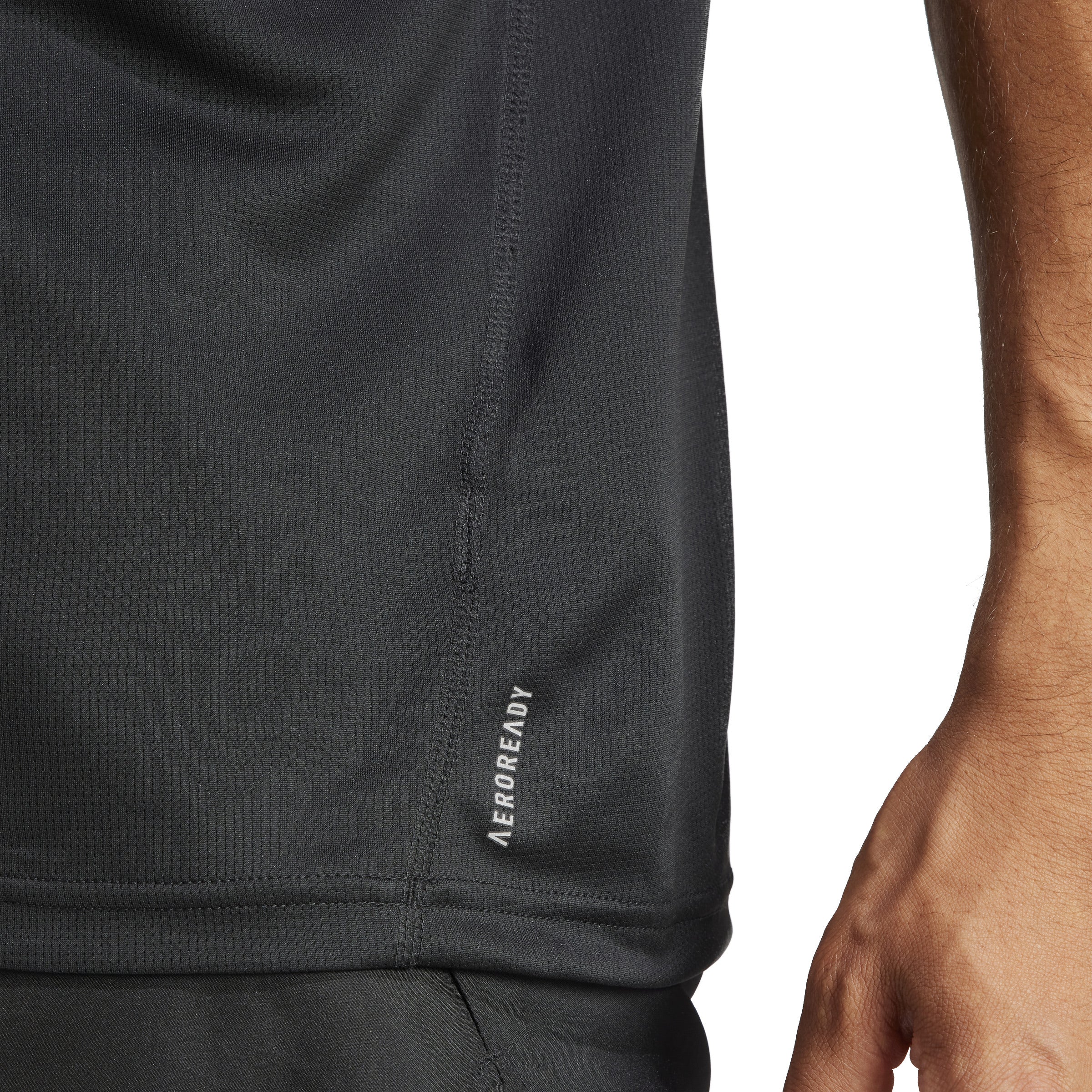 ADIDAS RUN IT TEE IL7235 T-SHIRT SHORT SLEEVE RUNNING (M)