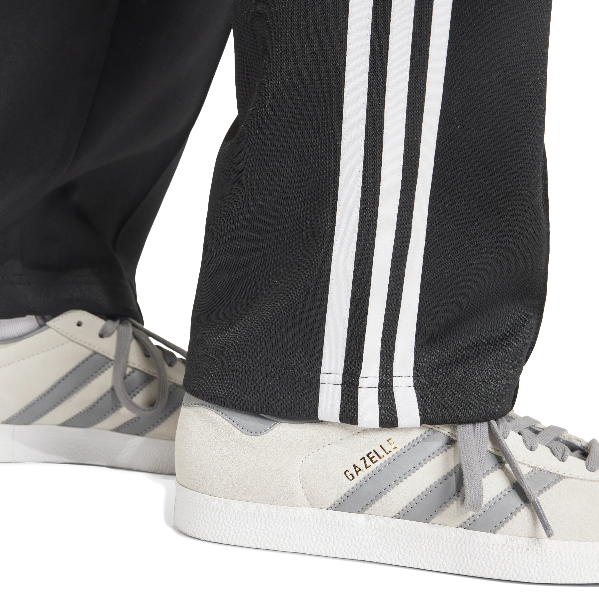ADIDAS SST TP LOOSE IS4102 TRACKPANTS (W)