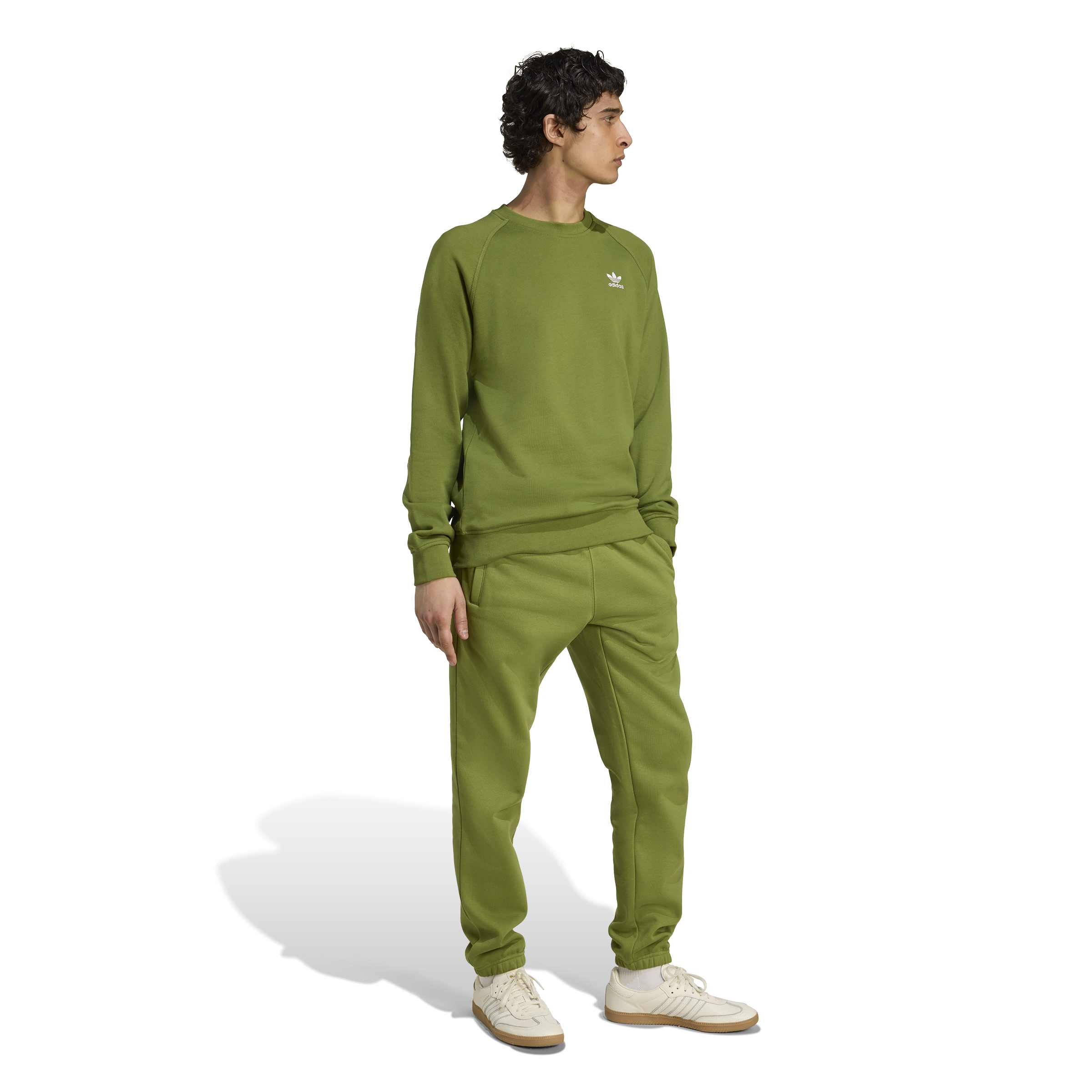 ADIDAS ESS CREW FT JW3597 SWEATERS & CARDIGANS  (M)