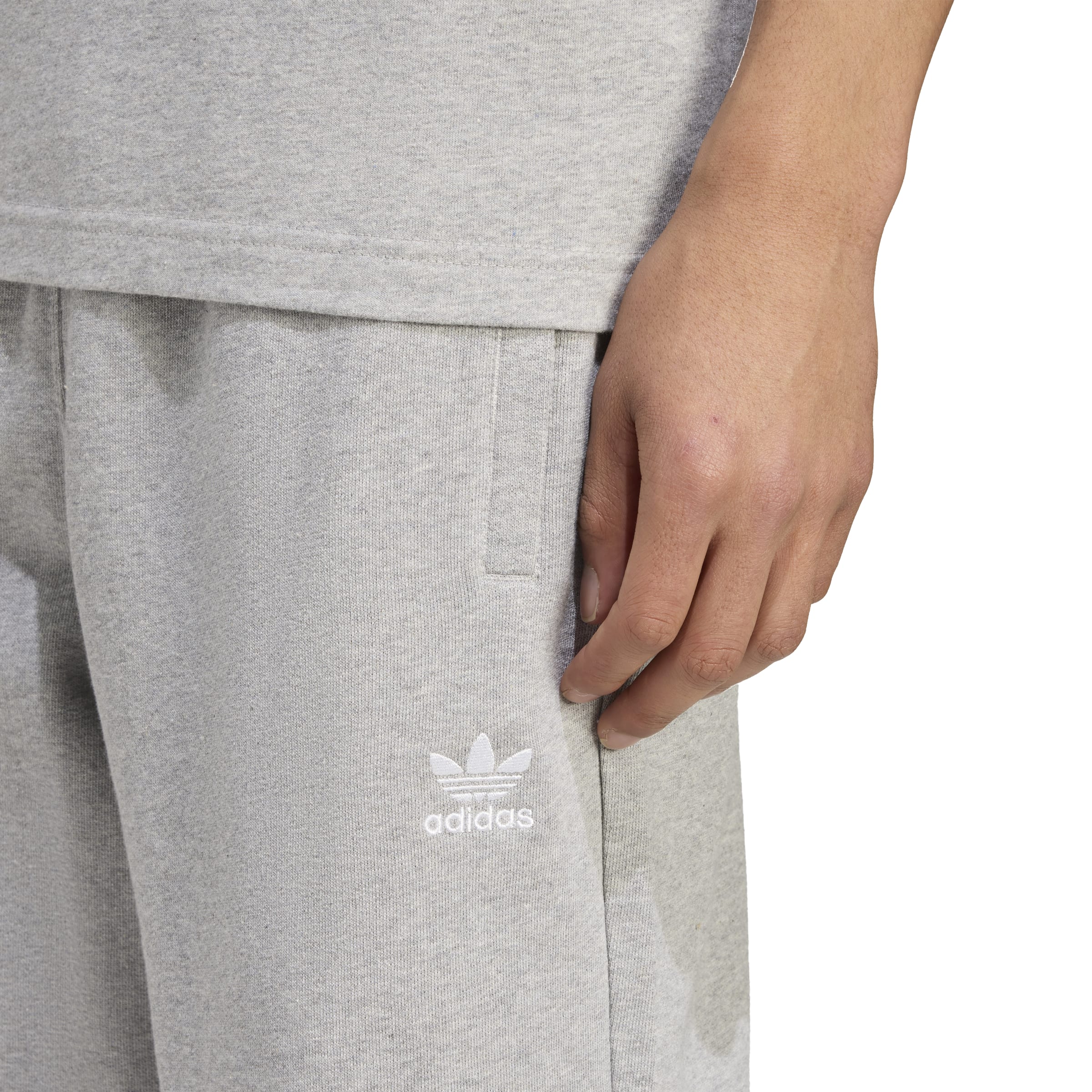 ADIDAS ESS SHO JW8624 SHORT (M)