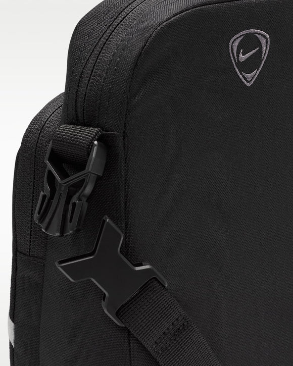 NIKE HERITAGE TOTAL 90 IH7551-010 SHOULDER BAG (U)