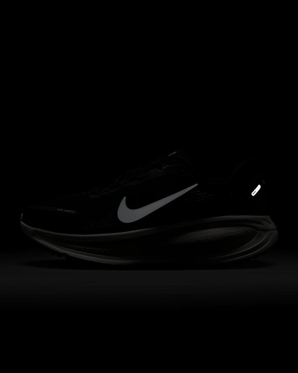 NIKE W  VOMERO 18 HM6804-005 RUNNING SHOES (W)