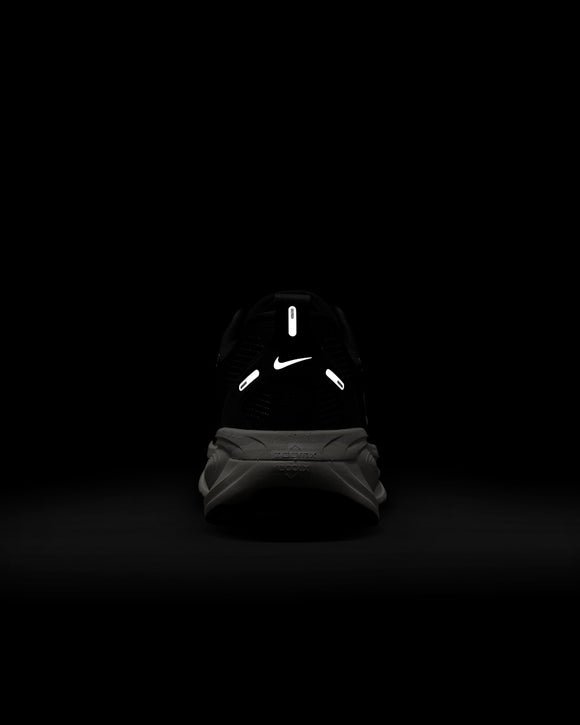 NIKE W  VOMERO 18 HM6804-005 RUNNING SHOES (W)