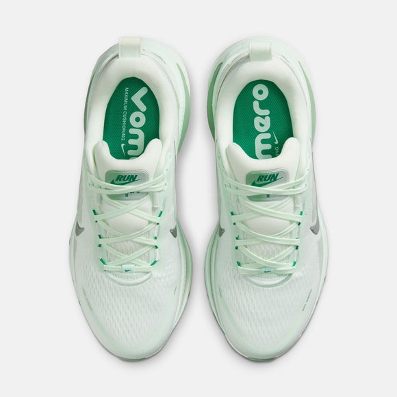 NIKE W  VOMERO 18 HM6804-300 RUNNING SHOES (W)