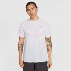 NIKE AS M NK DFADV STRIDE SS TOP HV5204-100 T-SHIRT SHORT SLEEVE RUNNING (M)