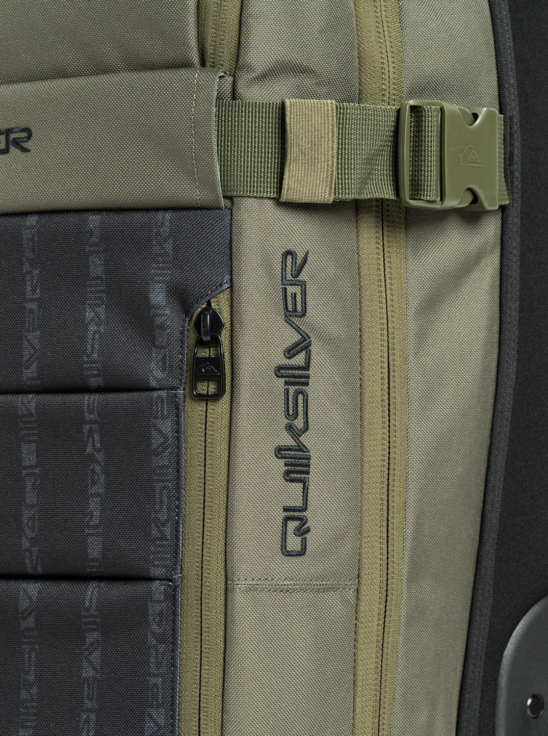 QUIKSILVER HORIZON AQYBL03025-KVJ6 WHEEL BAG (M)