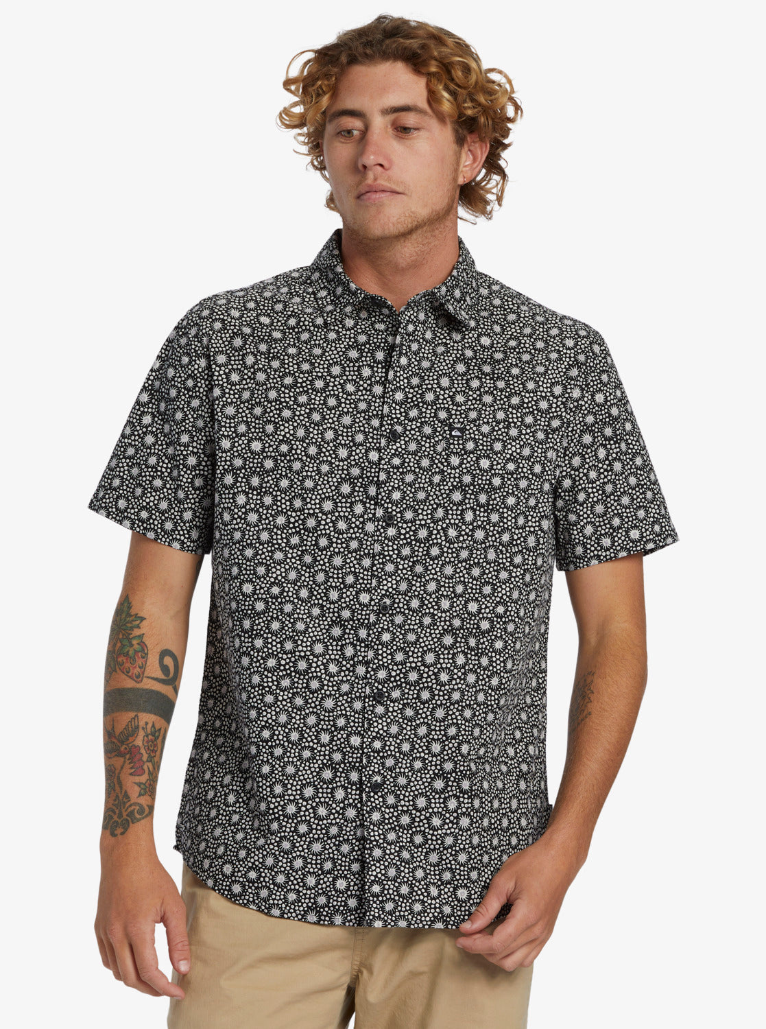 QUIKSILVER APERO ORGANIC CLASSIC SS  AQYWT03314-KVJ7 SHIRT SHORT SLEEVE (M)