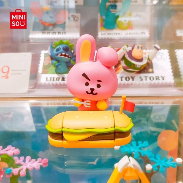 MINISO BT21 BURGER PARTY SERIES  SURPRISE BOX 2016837710102 BLIND BOX