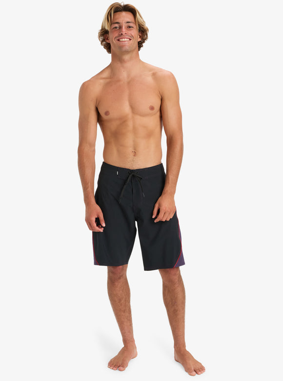 QUIKSILVER MERCURY 99 EQYBS04903-KVJ0 BOARDSHORT (M)