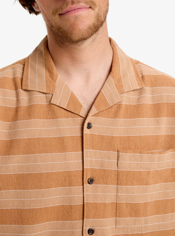 QUIKSILVER ROOM ROCK EQYWT04630-CMN3 SHIRT SHORT SLEEVE (M)