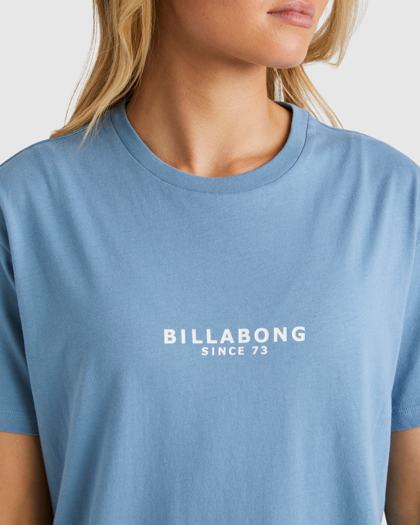 BILLABONG EMERALD ISLAND TEE BBLOCW057-BKQ T-SHIRT SHORT SLEEVE (W)