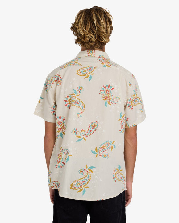 BILLABONG SUNDAYS SS (OAT) UBYWT00173-OAT SHIRT SHORT SLEEVE (M)