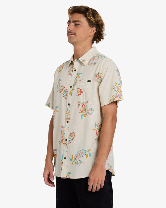 BILLABONG SUNDAYS SS (OAT) UBYWT00173-OAT SHIRT SHORT SLEEVE (M)