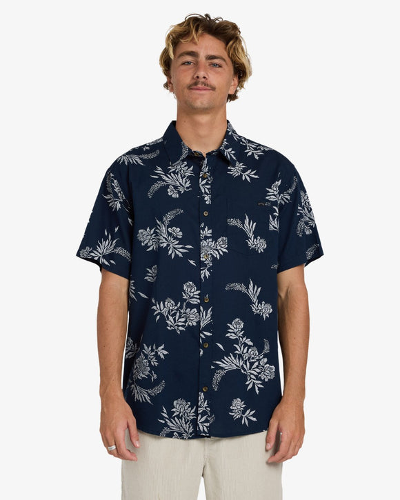 BILLABONG SUNDAYS SS (TRV) UBYWT00173-TRV SHIRT SHORT SLEEVE (M)