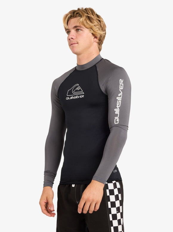 QUIKSILVER ONTOURLS UQYWR03168-KZM0 RASH GUARD LONG SLEEVE (M)