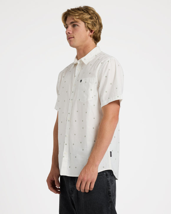 QUIKSILVER APERO CLASSIC UQYWT03127-WBK6 SHIRT SHORT SLEEVE (M)