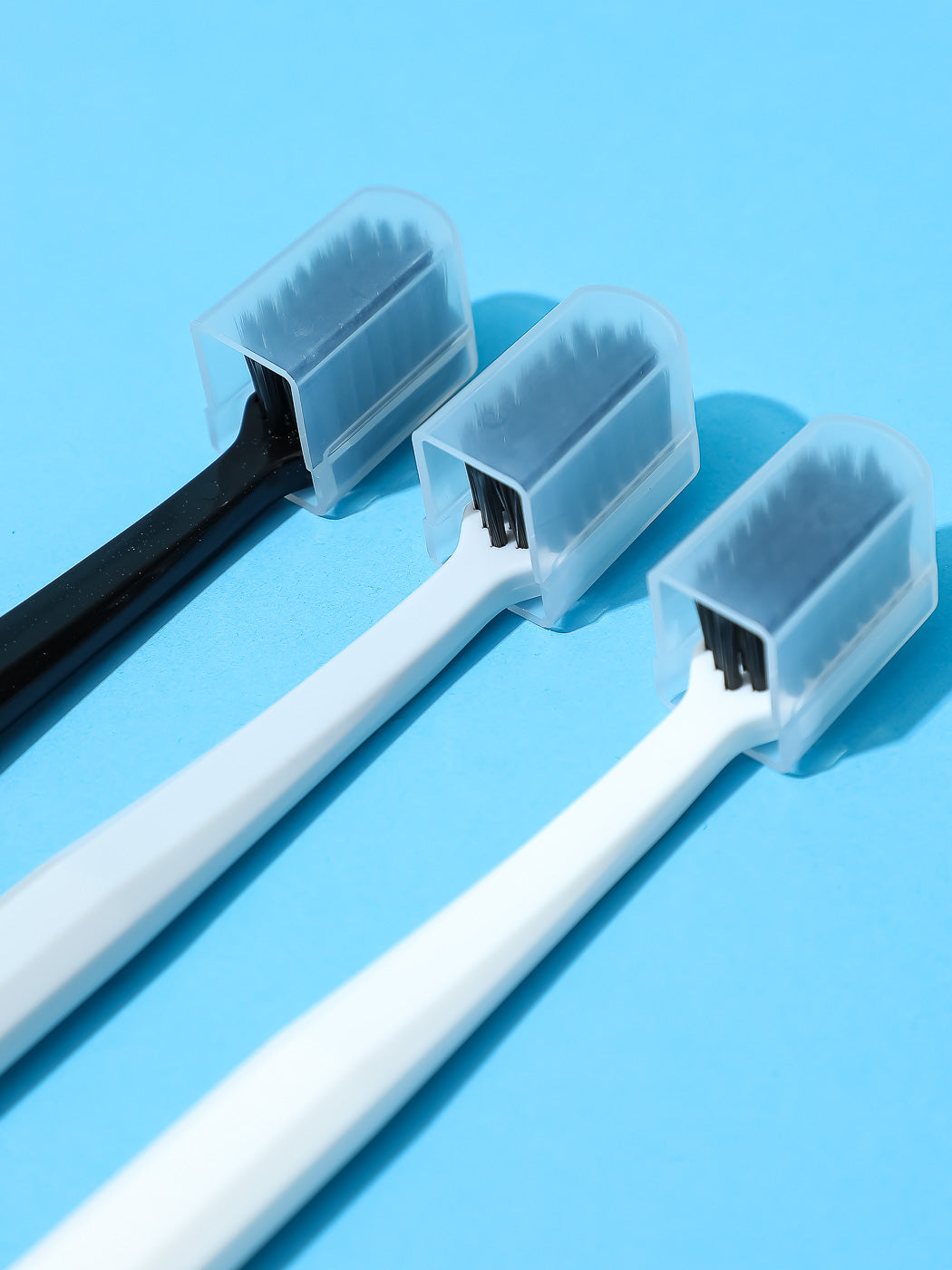 MINISO CLASSIC TOOTHBRUSH ( 3 PACK ) 2006868210108 TOOTHBRUSH