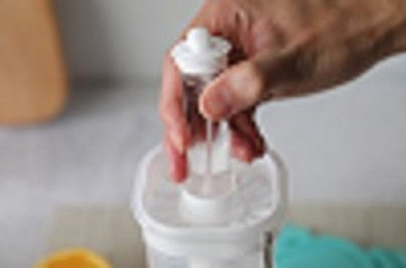 MINISO FAST-FREEZING SPORT WATER BOTTLE 550ML(YELLOW) 2008588110102 PLASTIC WATER BOTTLE