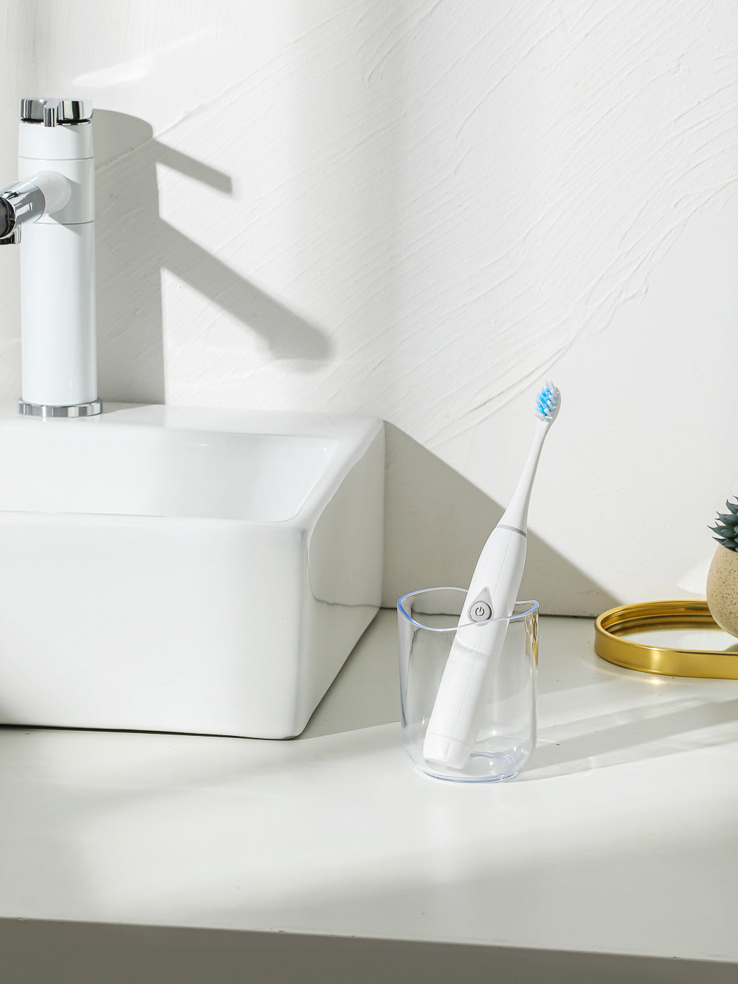 MINISO MULTI-COLOR ELECTRIC TOOTHBRUSH KIT(LIGHT GRAY) 2010566511108 ELECTRIC BRUSH