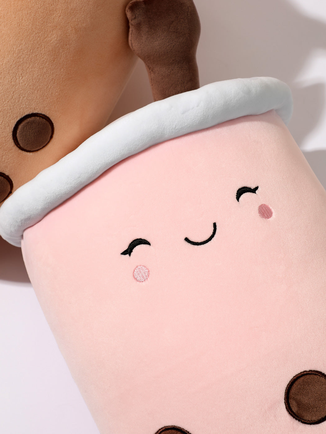 MINISO BEVERAGES SERIES PILLOW LITTLE BEAR MILK TEA WITH STRAW(PINK) 2011368511105 CARTOON PILLOW