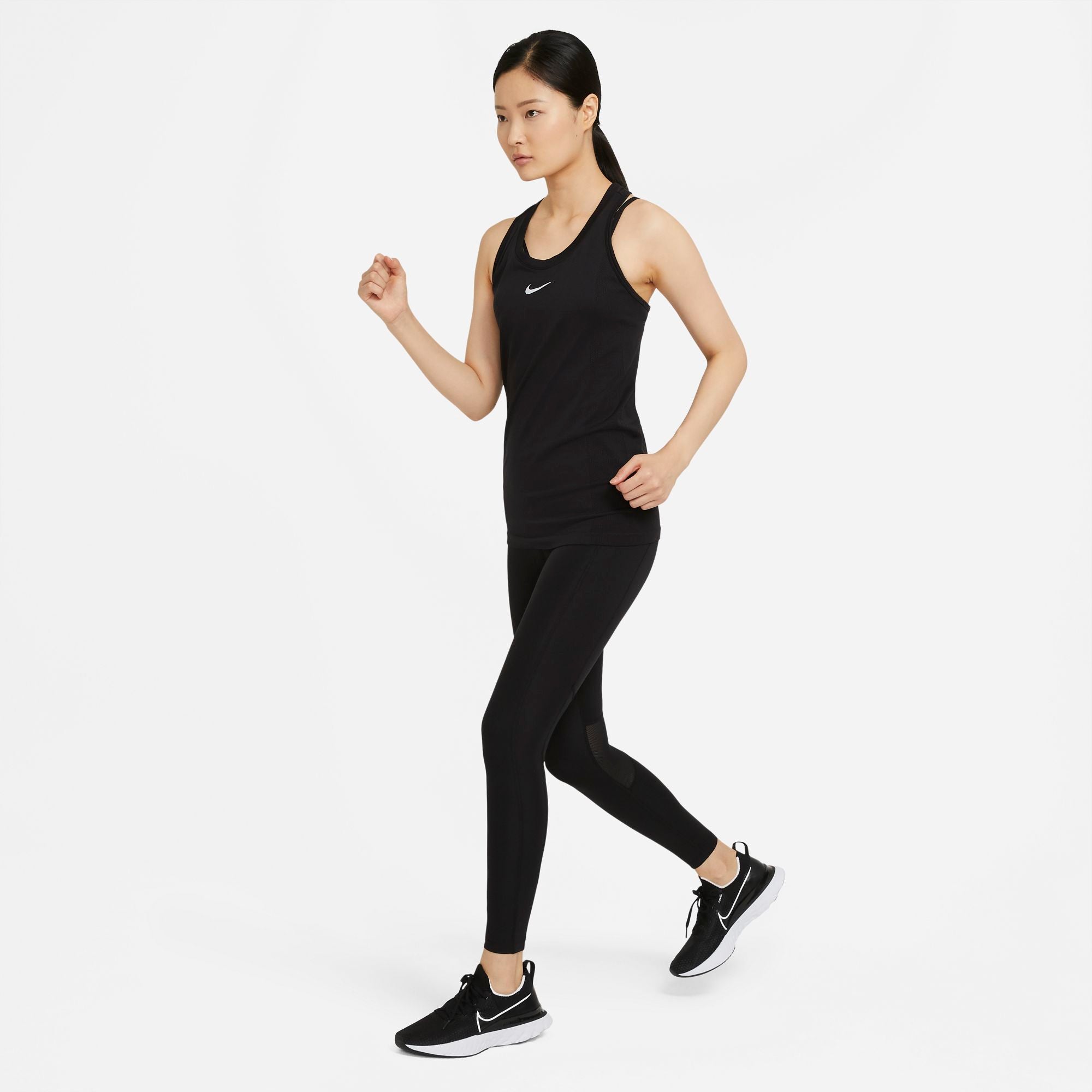 Nike CZ9240-010 W NK EPIC FAST TGHT Leggings womens black/(reflective silv)  M : : Clothing, Shoes & Accessories