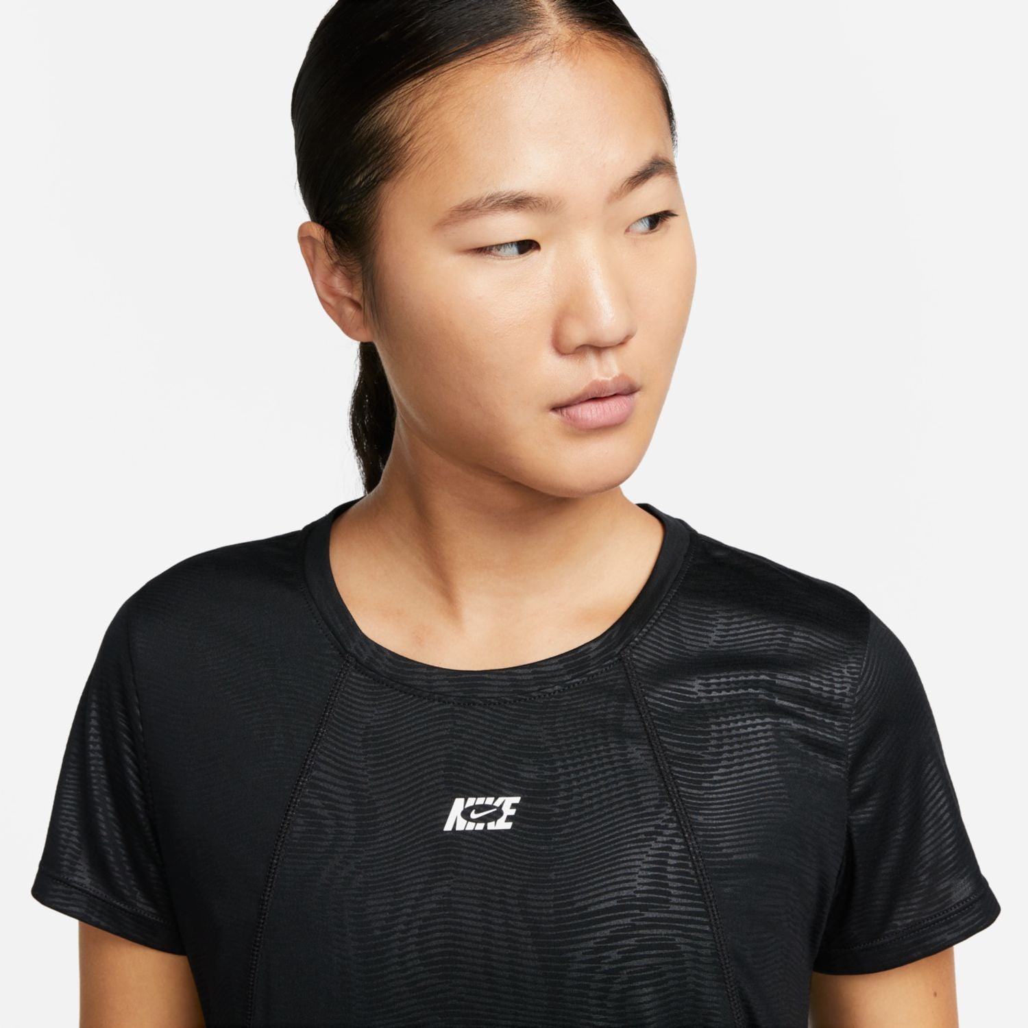 NIKE AS W  DF IC ONE SS  CE A DQ6736-010 TOP SHORT SLEEVE TRAINING (W)
