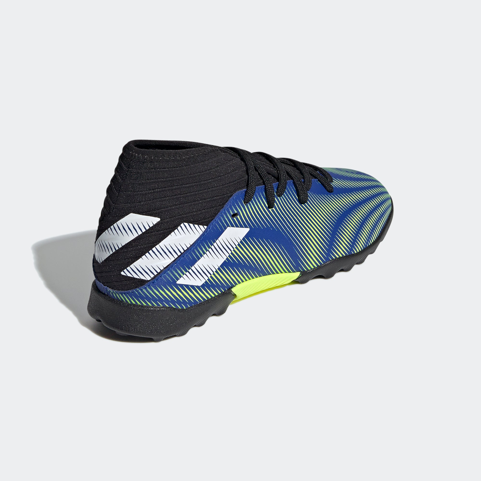 Adidas nemeziz hotsell under 2000