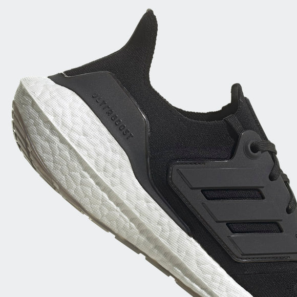 ADIDAS ULTRABOOST 22 GX3062 RUNNING SHOES (M)