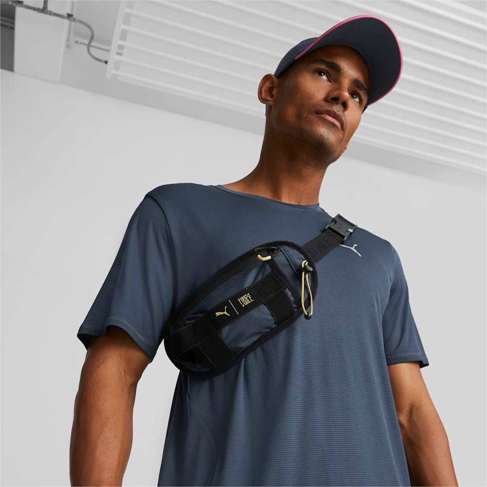 PUMA  X FIRST MILE WAIST DARK NIGHT 07962001 WAIST BAG (U)